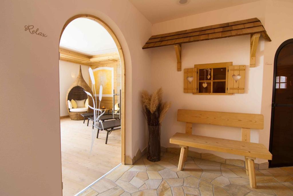 Garni Sunela B&B Selva di Val Gardena Exterior photo